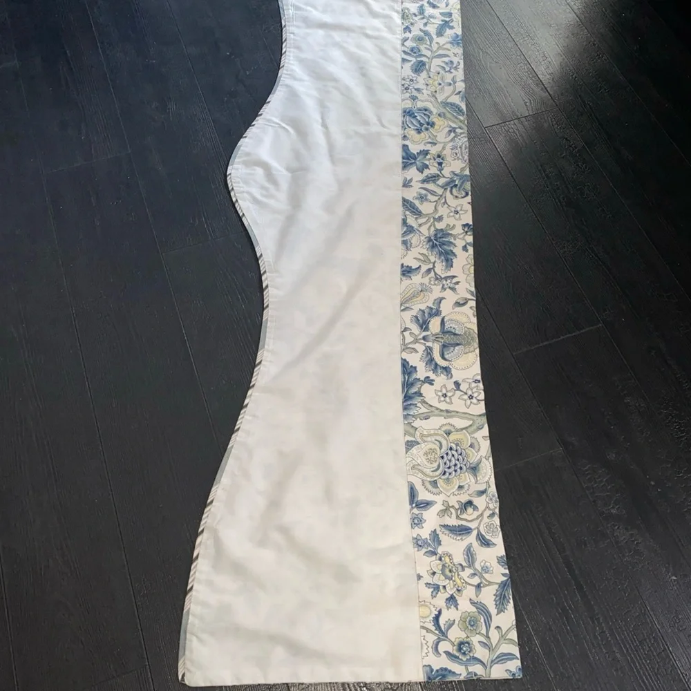 Waverly Home Classics VTG‎ Farmhouse Chic Floral Window Valance 78” Blue White
